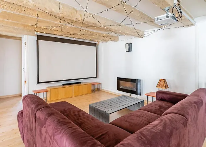 Dina Great Big Appartment - 6 Pers With Overhead Projector