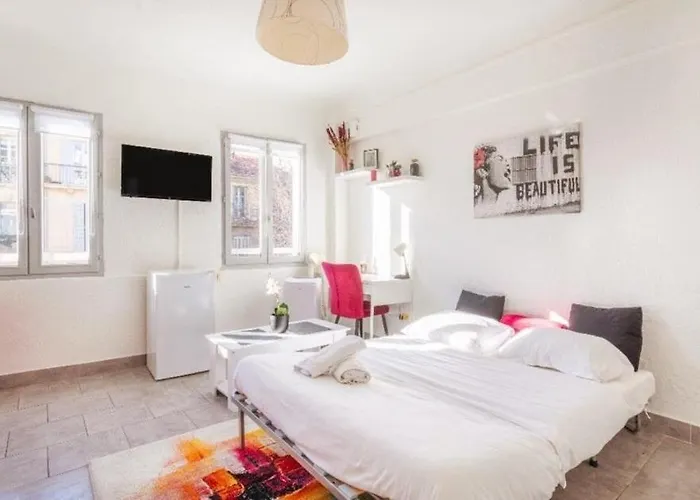 Mignon Studio Pour 2 Pers, Quartier Charmant Metro A 1Min