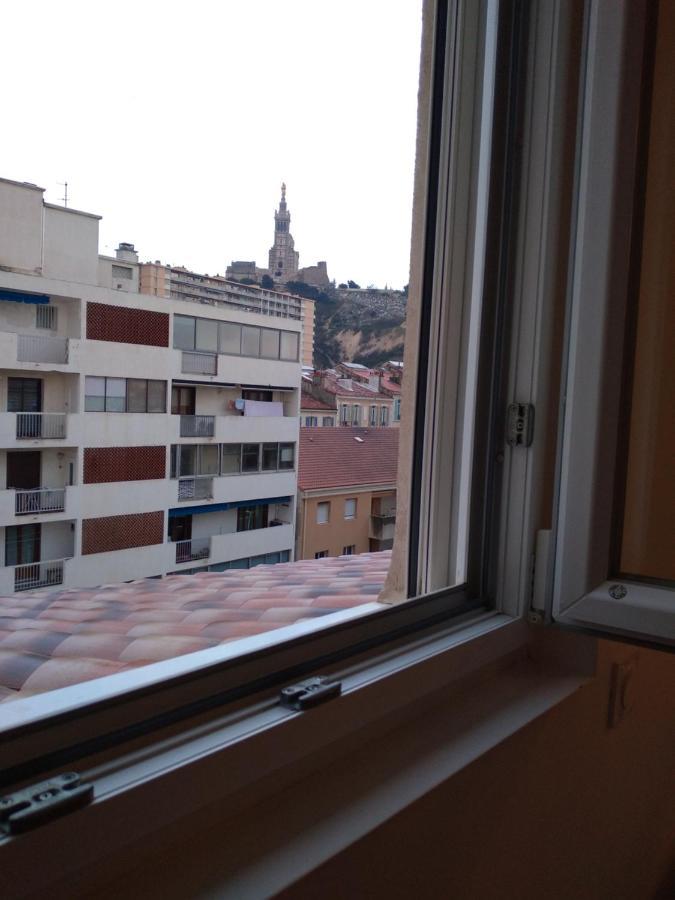 T2 Vue Sur La Basilique De Notre Dame De La Garde Appartement Marseille