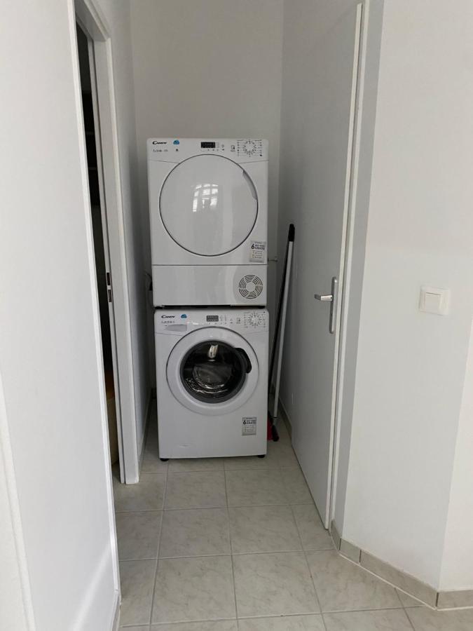 Five Stars S1 * Marseille