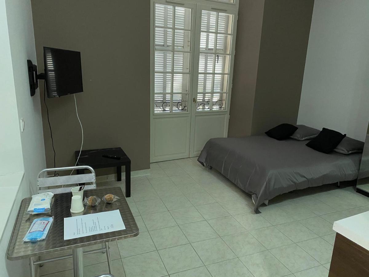 Aparthotel Five Stars S1