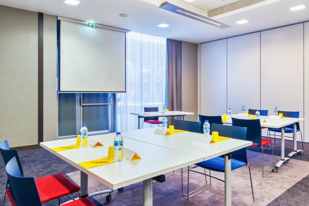 Golden Tulip Euromed Hotel Marseilles