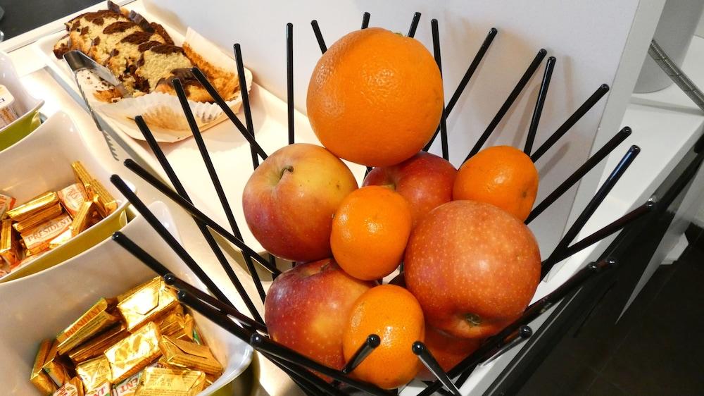 Hotel Ibis Budget Valentine Marseilles