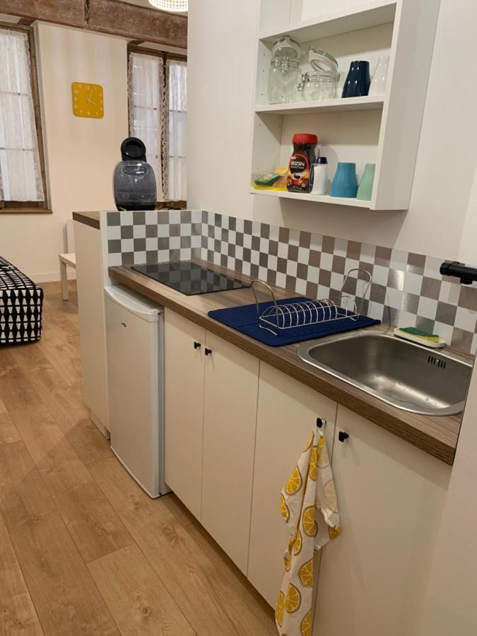 Appartement A 2 Pas Du Vieux Port Charmant T2