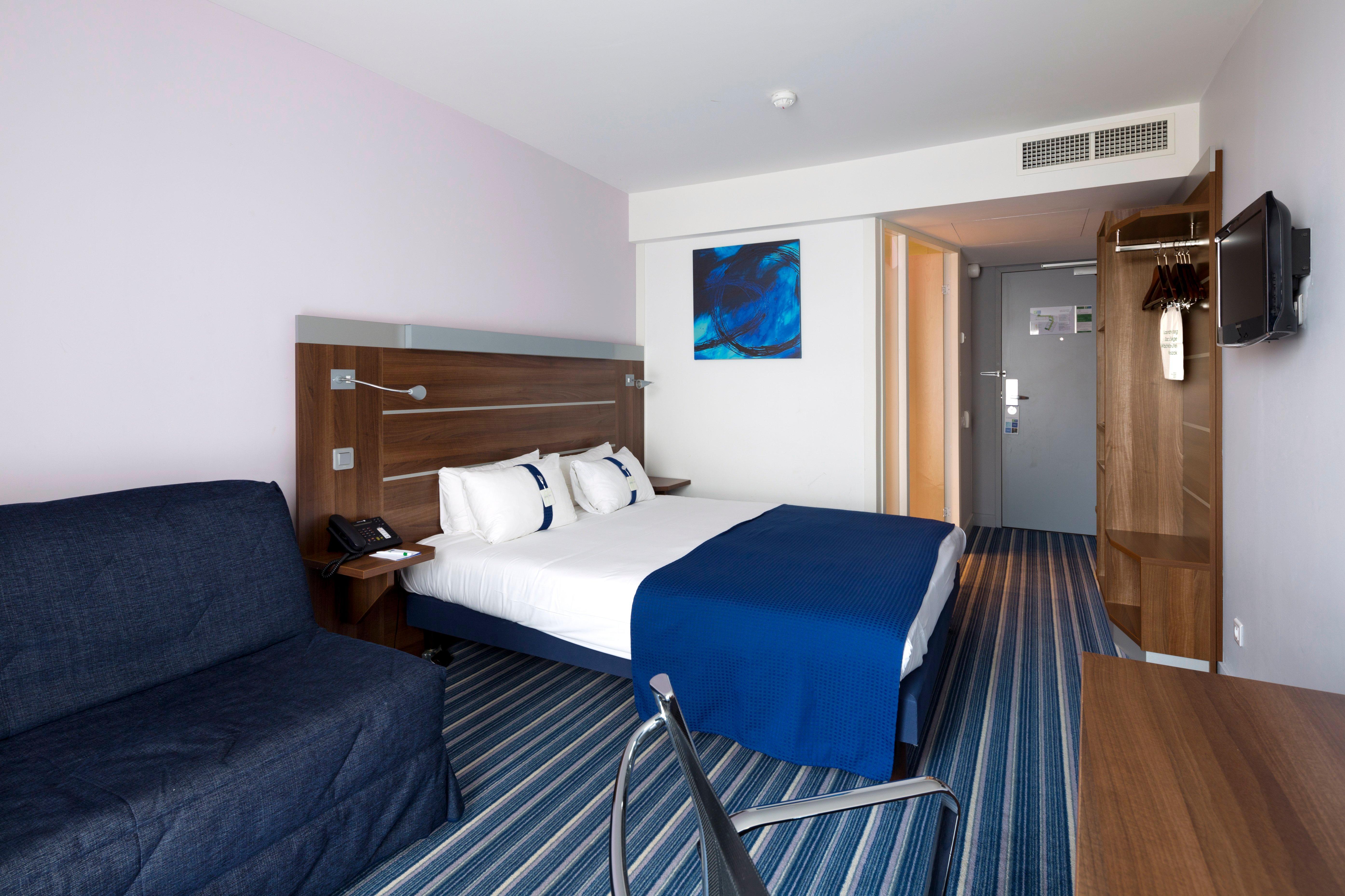 Express Saint Charles, An Ihg Marseille