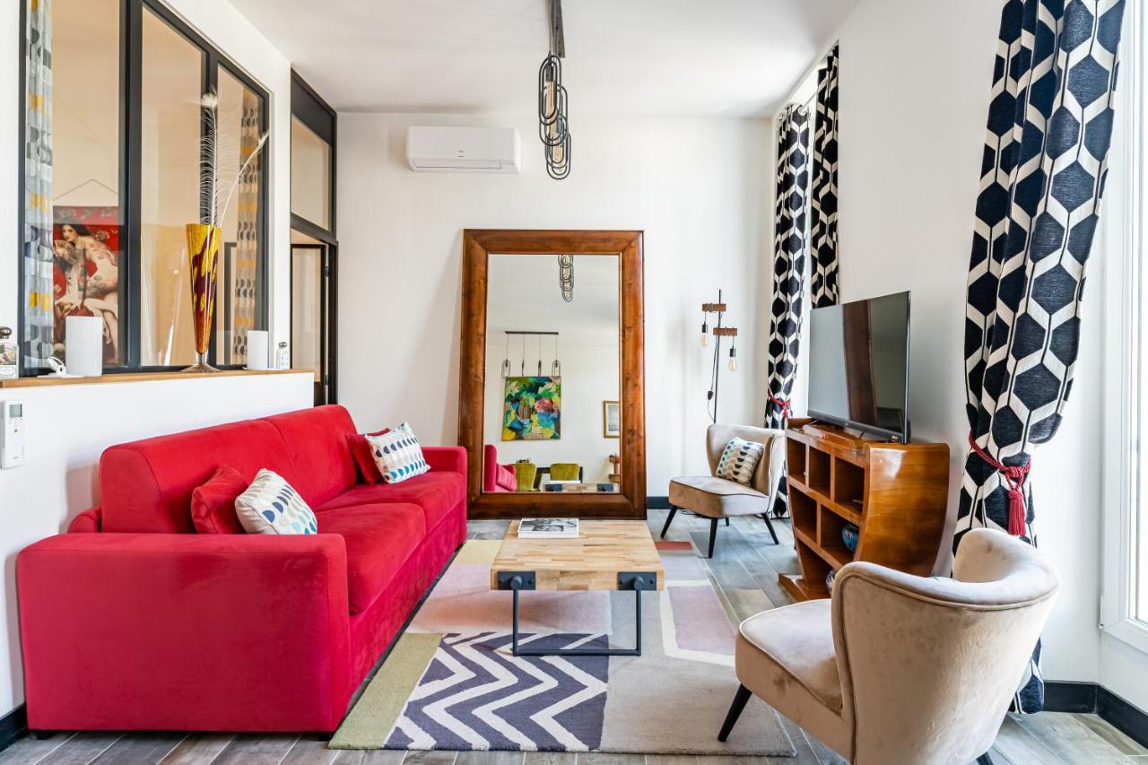 T2 Chic, Vue Vieux-port Et Notre Dame, Atypique, Calme, Clim, 48m2, Acces Autonome Avec Code Apartment