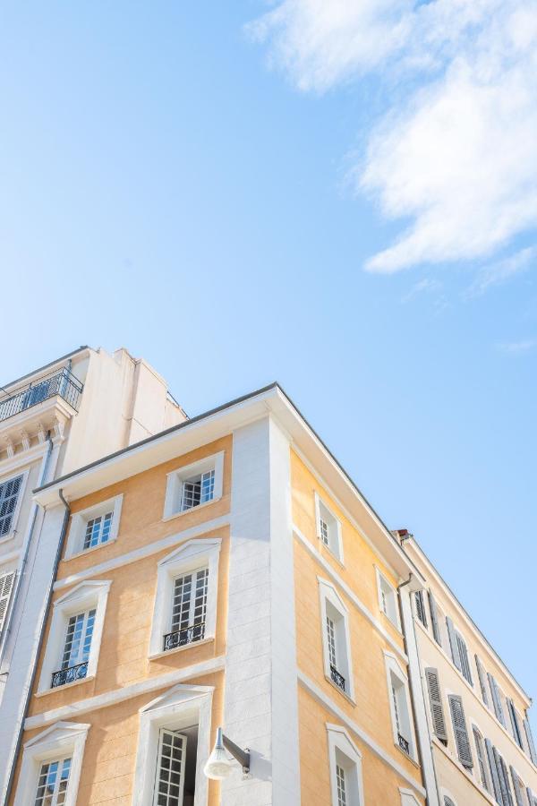 Les Petits Pavillons Standing 1 4 Pers Clim Vieux-port * Marseilles