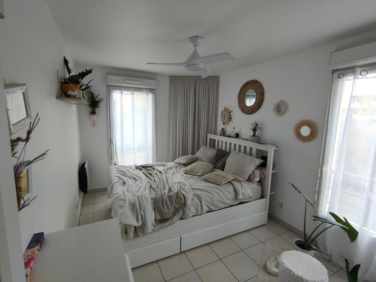 Apartment Au Pied Des Calanques, Nature, Plages A 6min, Parking, Bus Direct, Ideal Famille *