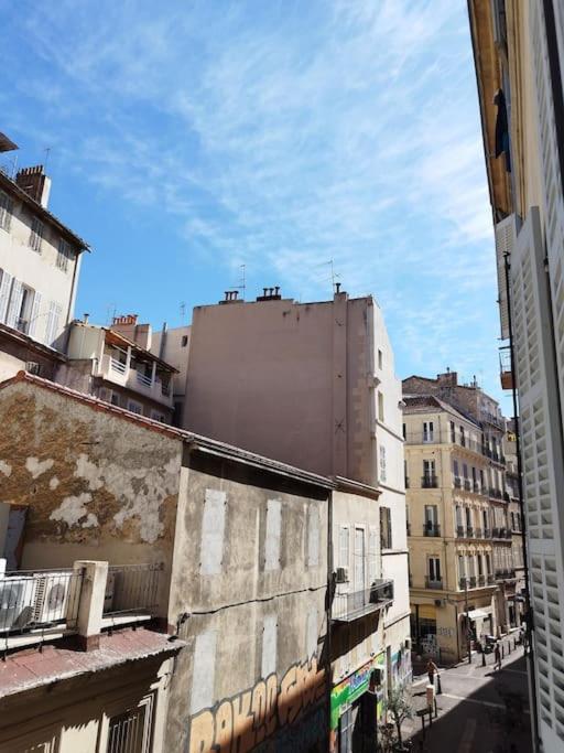 Apartment 1er Arrondissement *