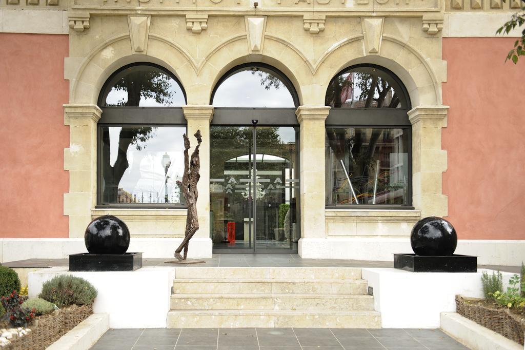 New Of - Vieux Port Hotel 4*