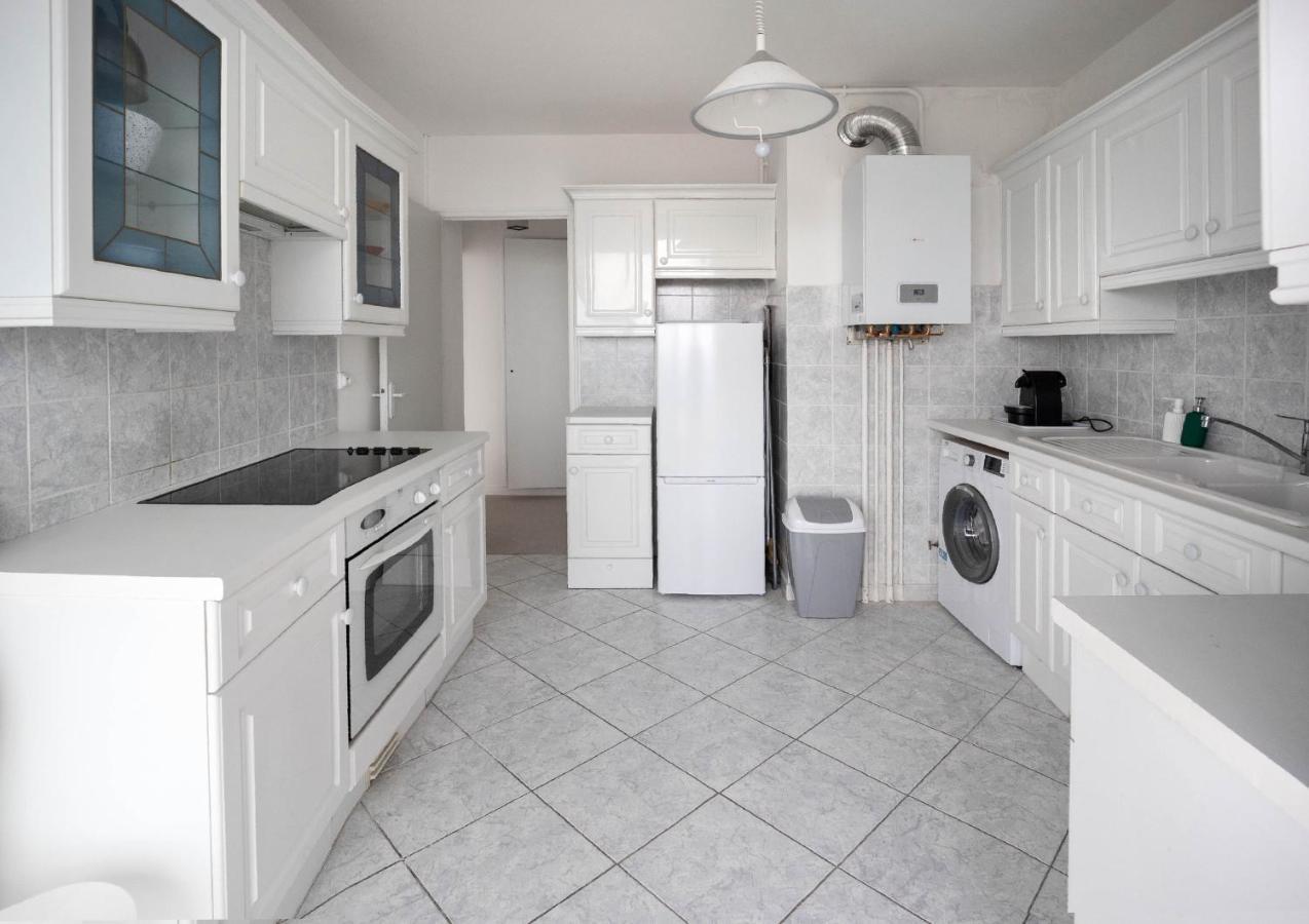 Panoramic View Of For Two Apartment Marseilles
