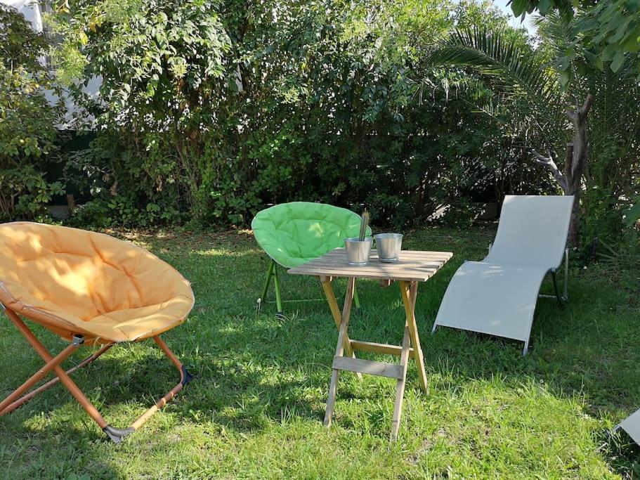 Calme Grand Jardin Bord De Mer. Parking Villa *