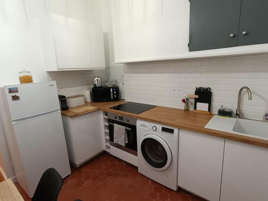 {o Petits Docks} * Proche Centre Apartment Marseille