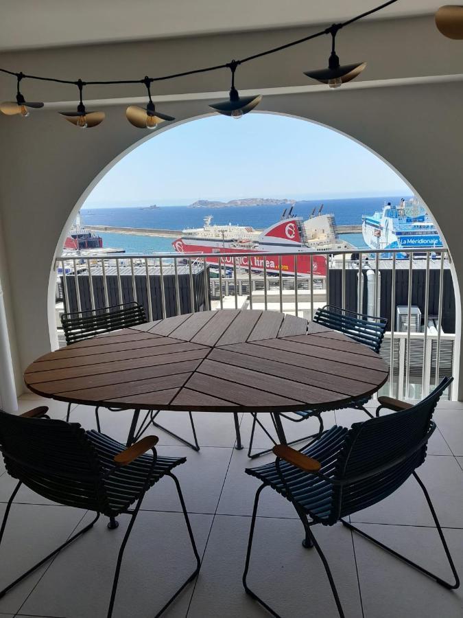 Porte Bleue Apartment *