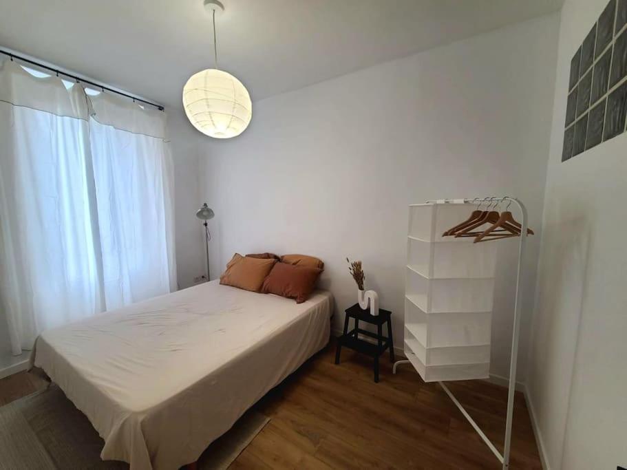 T4 Renove, Clim, Internet & Netflix, Confort Apartment Marseilles