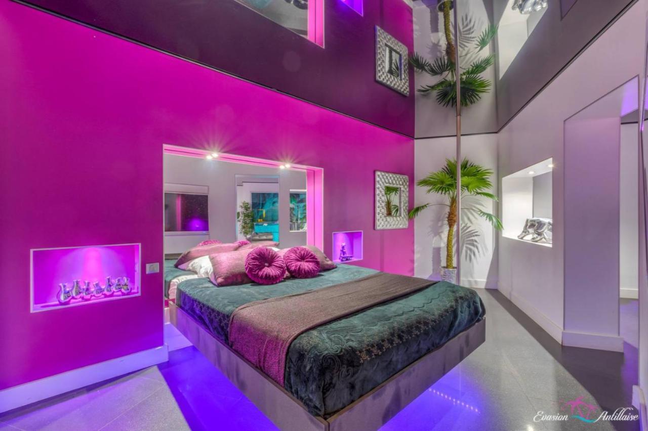 Hotel Evasion Antillaise Marseilles