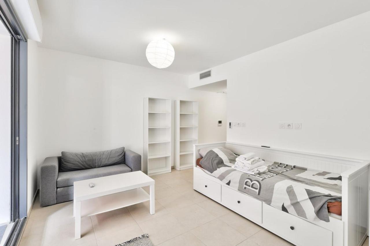 Apartment T1 Avec Terrasse Vue Sur La Major Marseilles