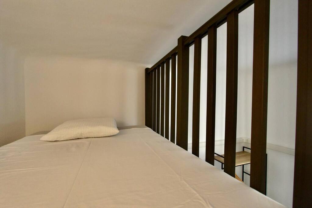 Flc-panier- Old Port 500m - T3- 2 Bedrooms -maxi 6 Guests * Marseille
