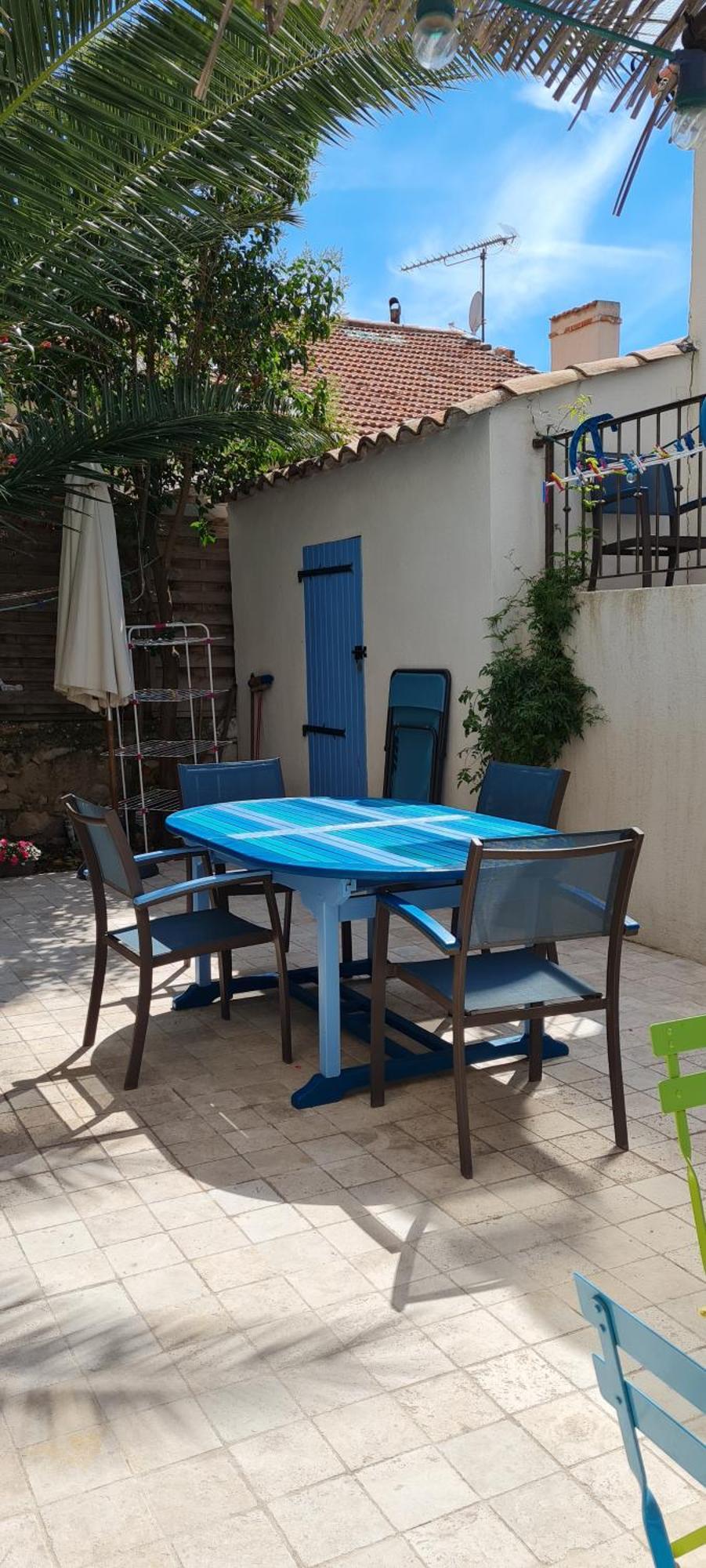 L'authentique Vie Marseillaise - Chez Les Pescadous De L'estaque *