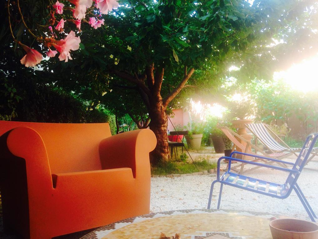 Gasthof Bnb Jardin Vieux Port Panier *