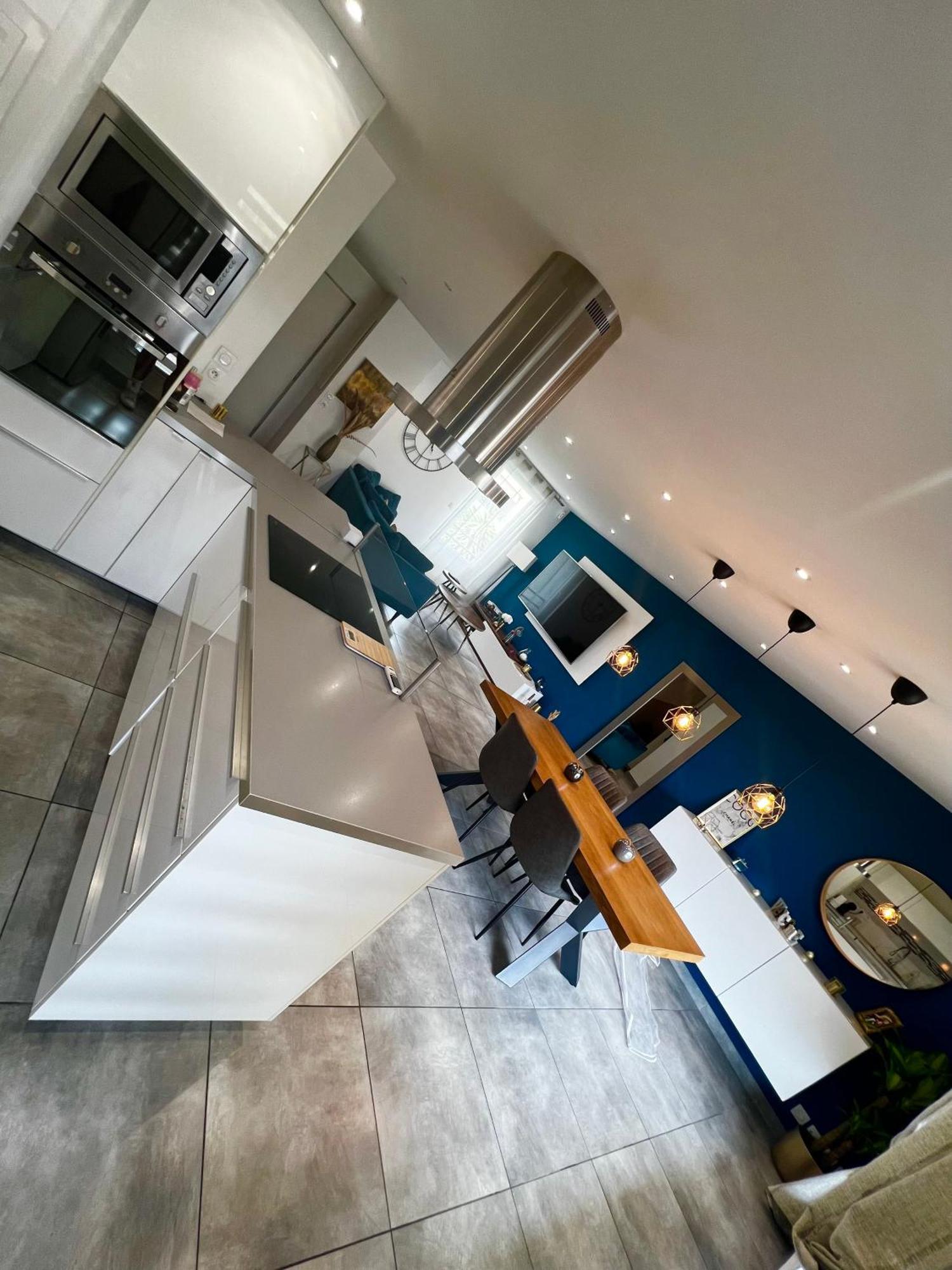 Luxueux Design Architecte Equipes 85m2 Sur 2 Niveaux 2 Terrasses De 16m2
