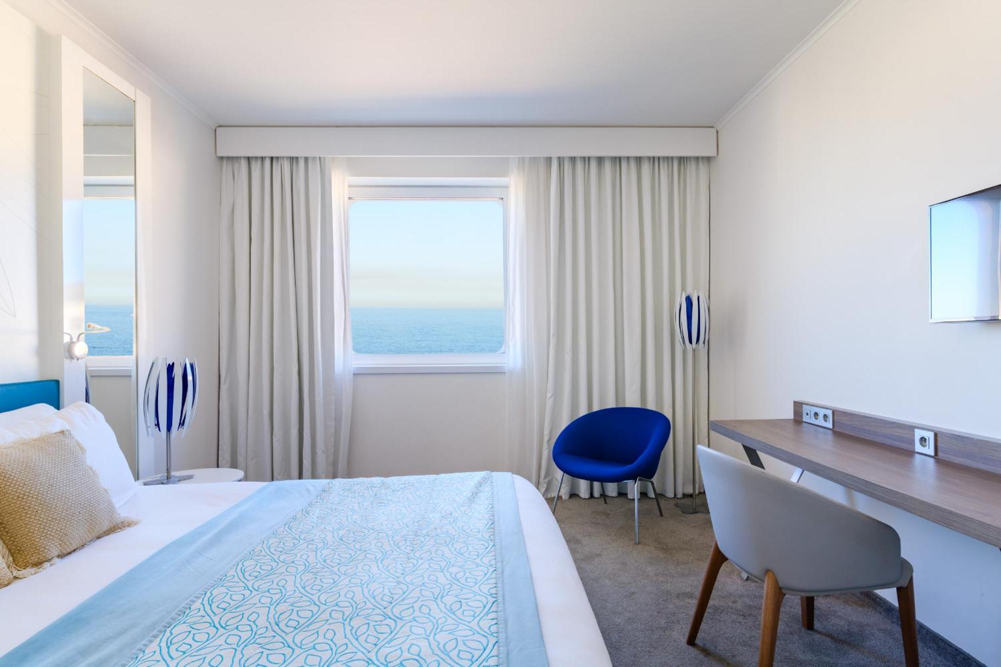 Golden Tulip Euromed