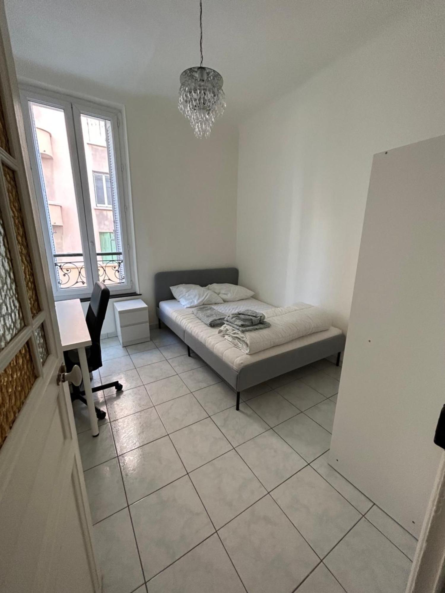 Apartment 150 M De La Des Catalans Marseille