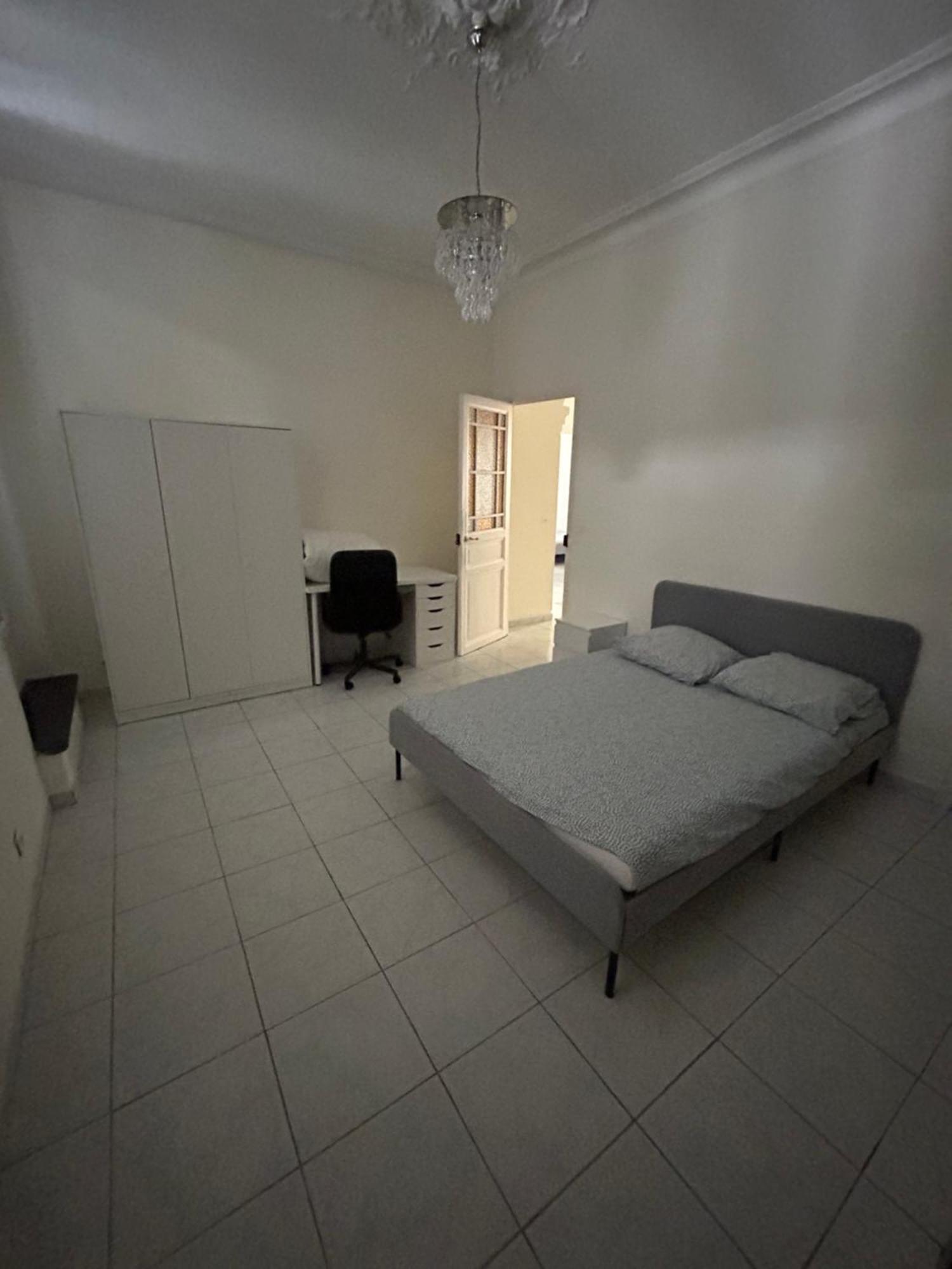 150 M De La Des Catalans Apartment