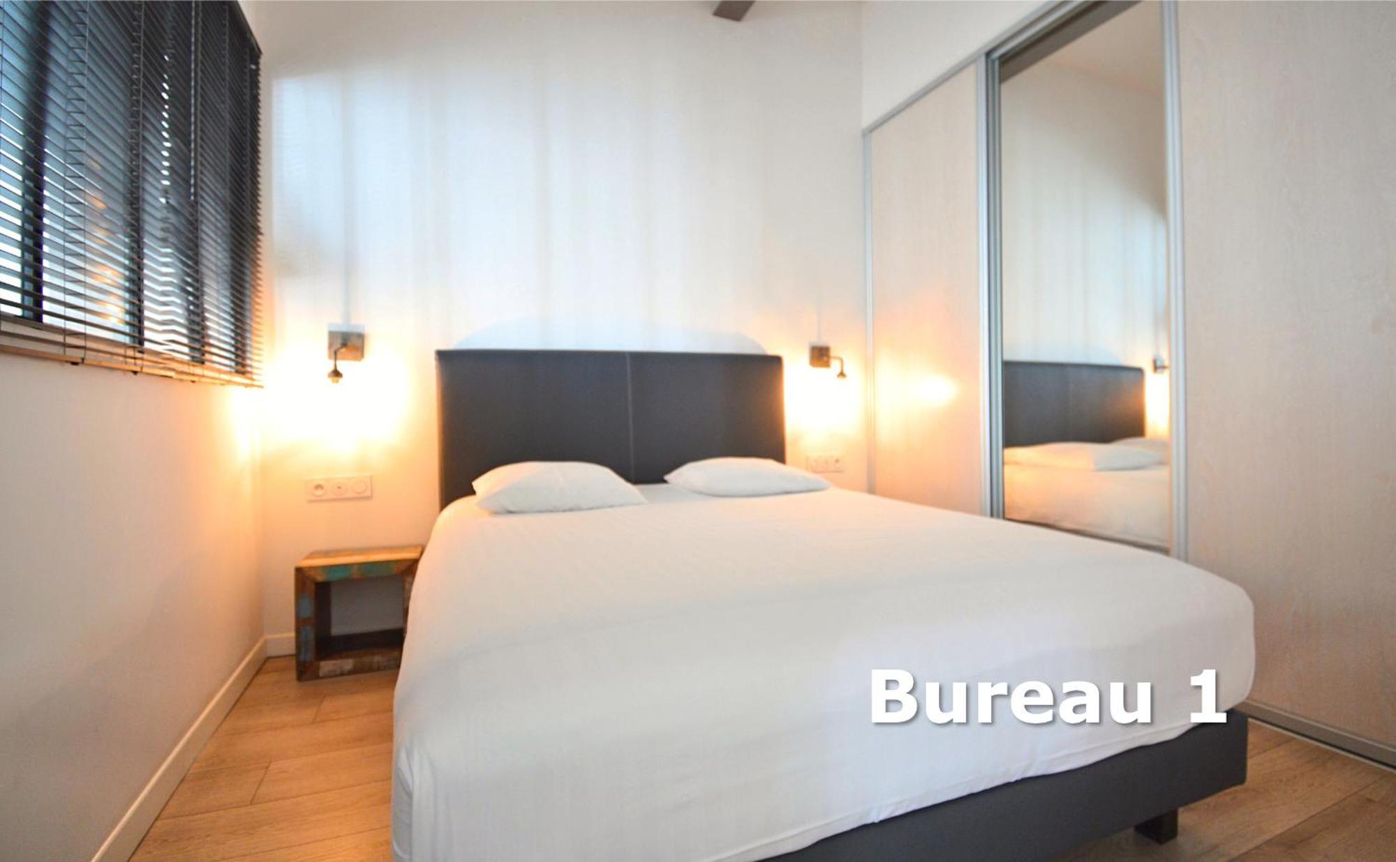 Du Vieux Port Aparthotel 4*