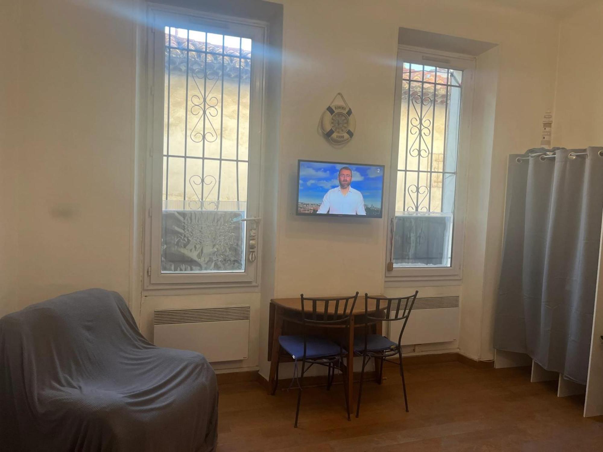 Confortable A 25 M² Proche Centre Apartment Marseilles