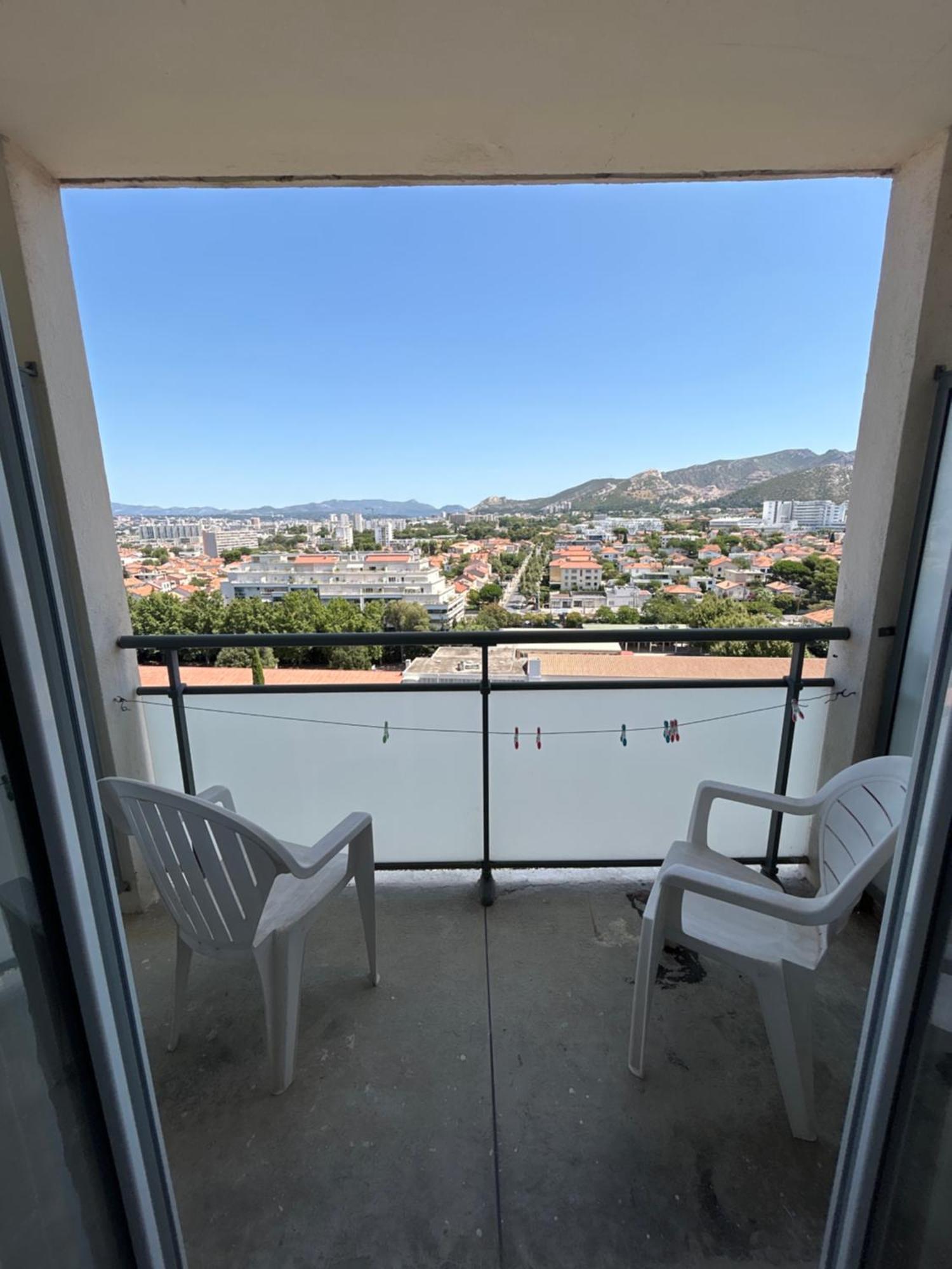 Plage, Stade Et Parking Prive Dans La Appartement