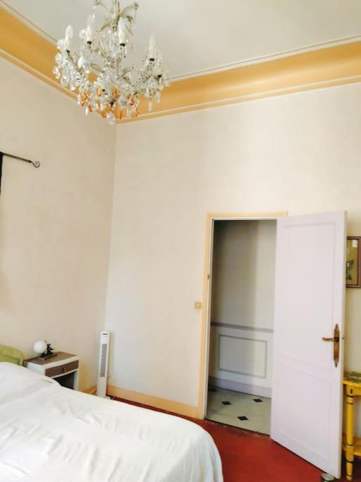 Grand T5 Bourgeois Canebiere Apartment *