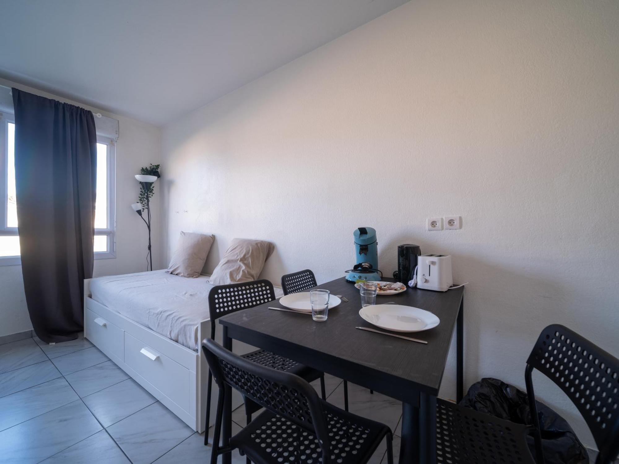 Tout Equipe A 6min De St Charles Apartment Marseille