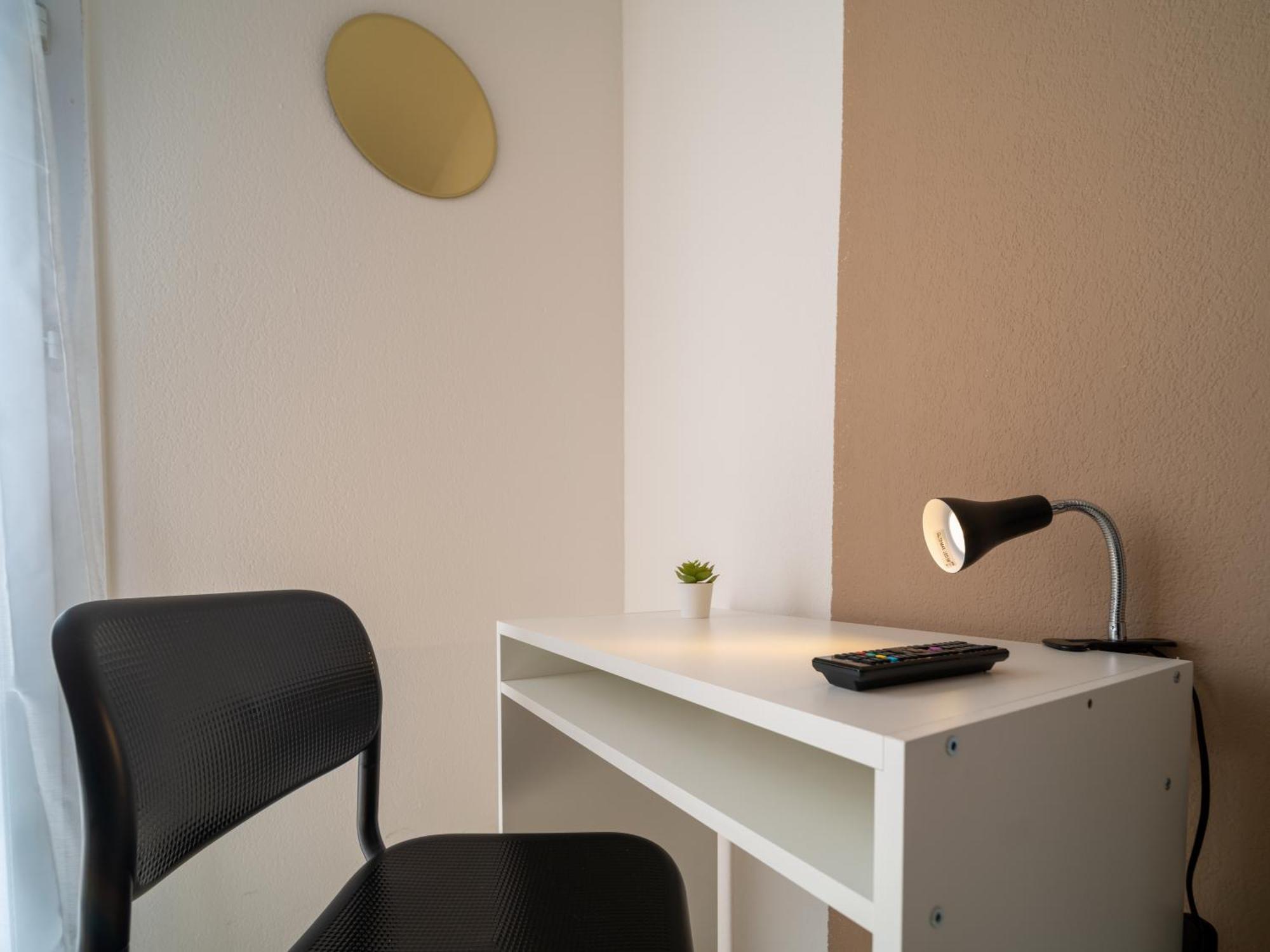 Apartment Tout Equipe A 6min De St Charles *