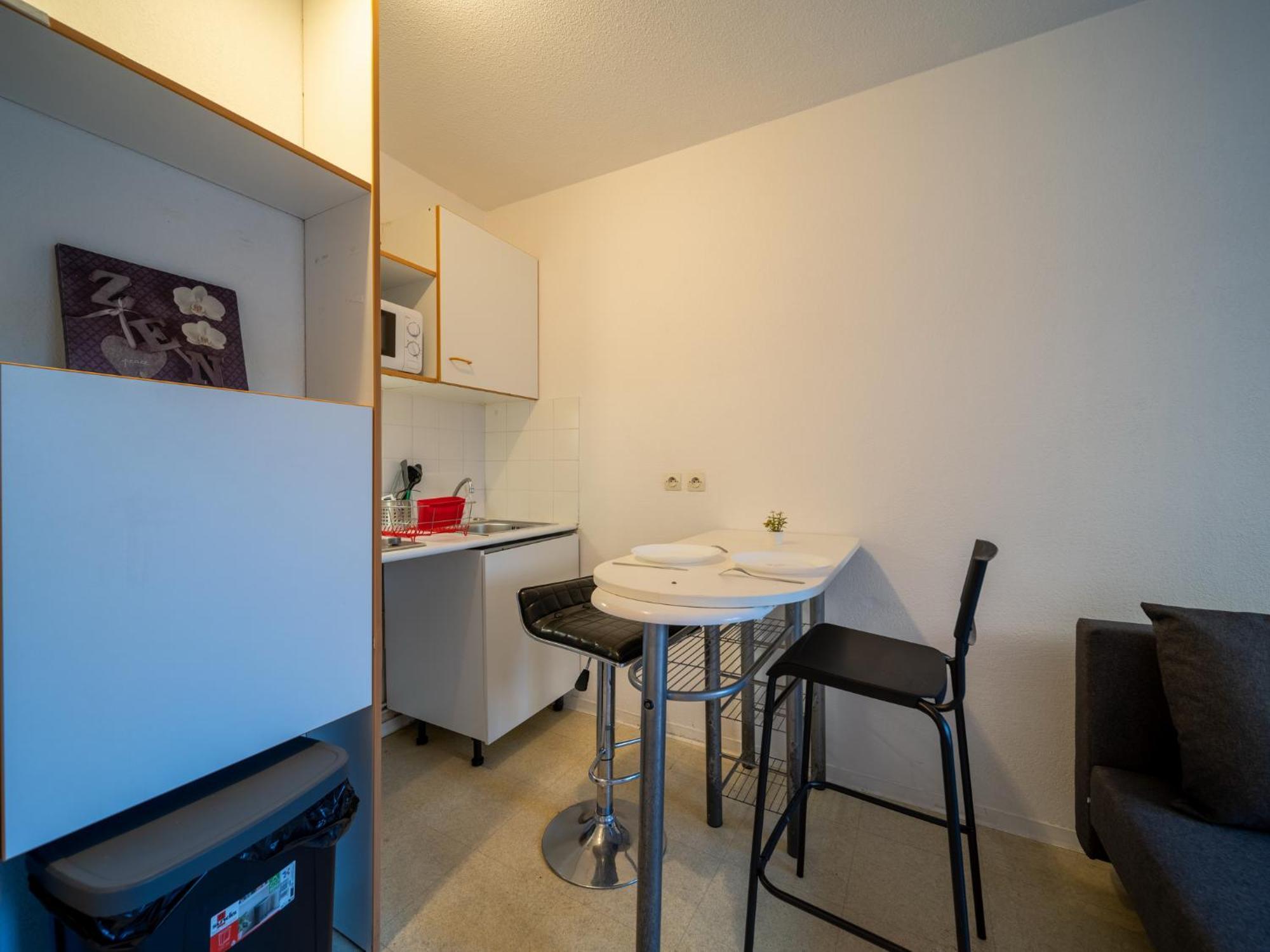Apartment Tout Equipe A 6min De St Charles *