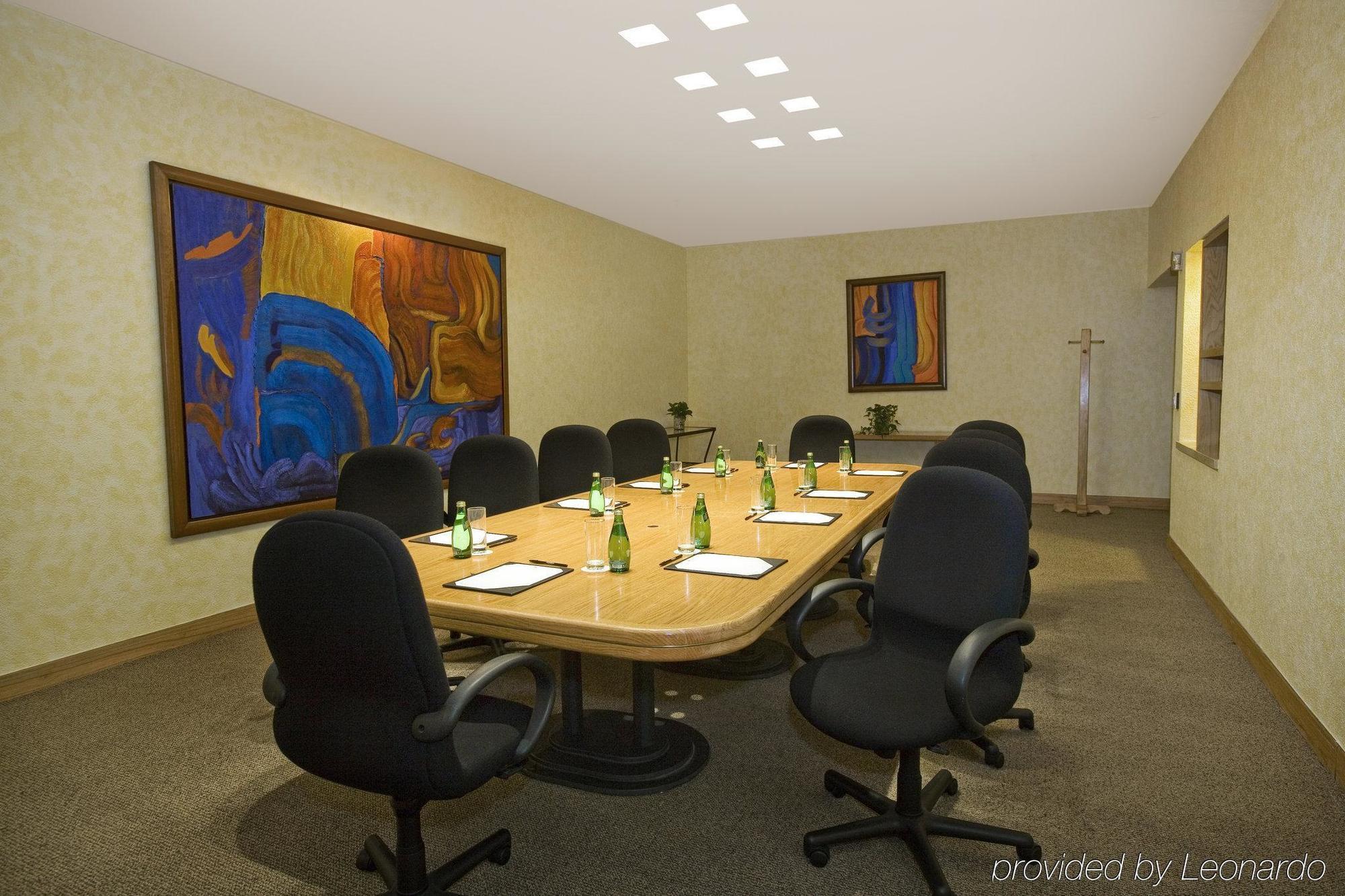 Hotel Ibis Styles Marseille Palais Des Congres Velodrome