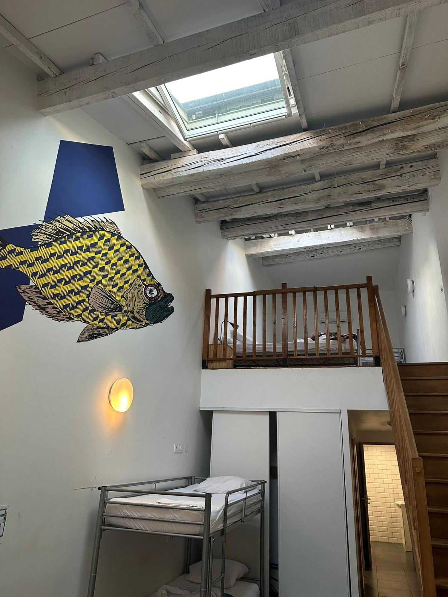 Vertigo Vieux-port Hostel *