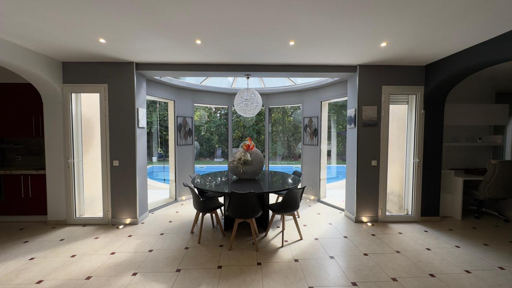 Piscine Confort, Barbecue 4 Etoiles Villa *