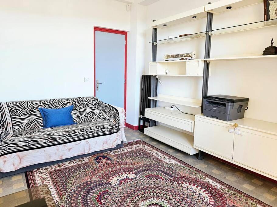 3 Bedroom With Beautiful View Old Port Marseille