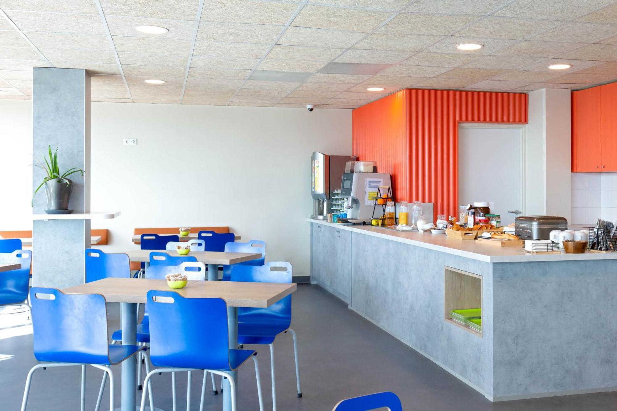 Ibis Budget L'estaque 2*