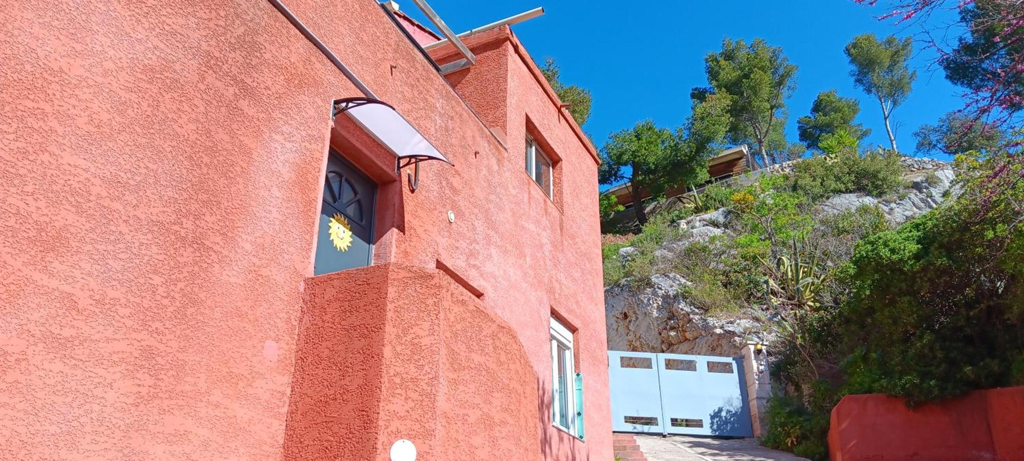 Grand Confort, 2 Chambres, Clim, Grande Terrasse, Parking Privatif Gratuit, Au Calme Parc Des Calanques