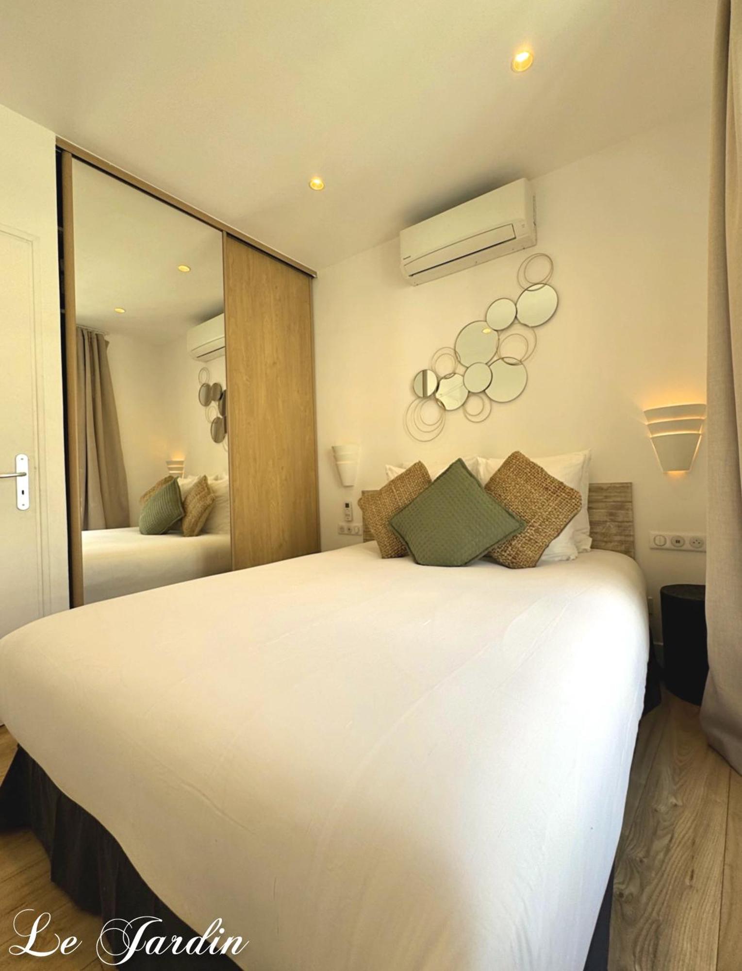 Du Vieux Port Aparthotel