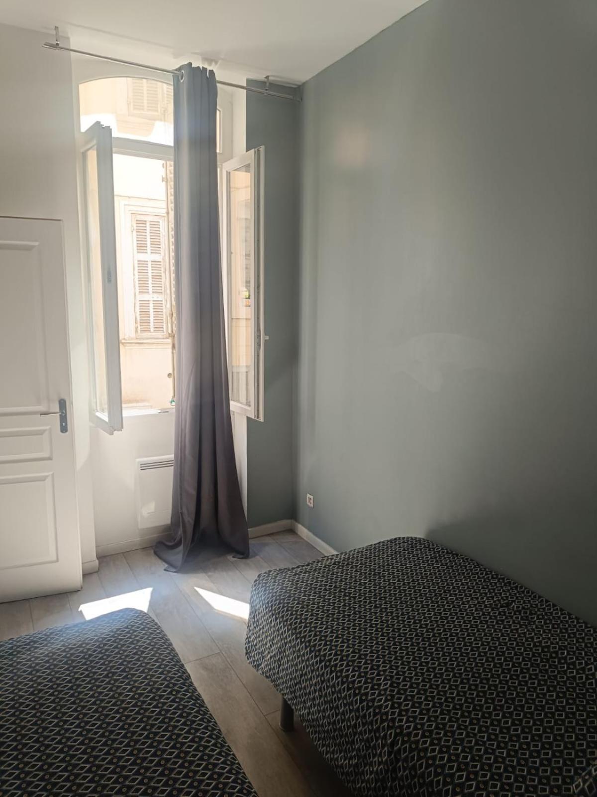 Appartement 2 Pieces Proche Vieux Port De Marseille