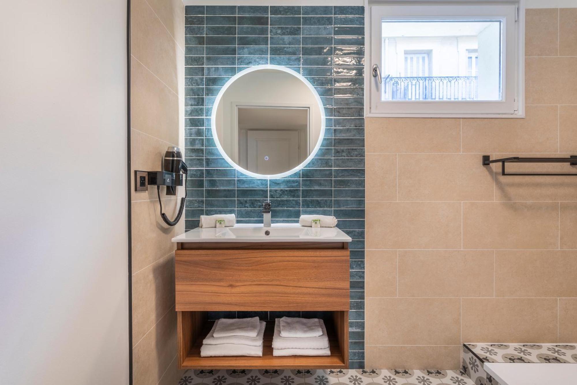Appart hôtel Residhotel Vieux Port
