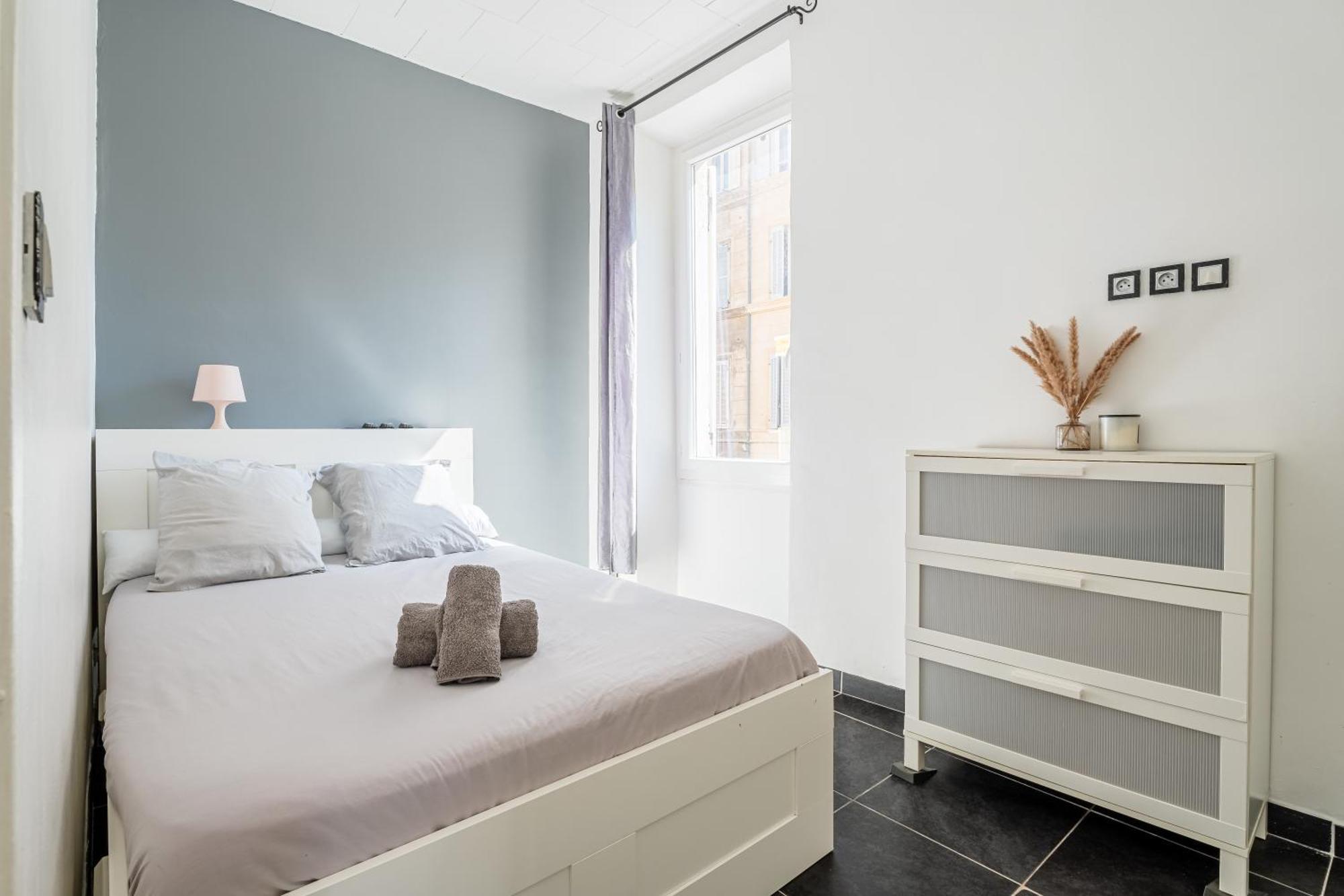 Apartment Lumineux Au Coeur De Avec Balcon Prive