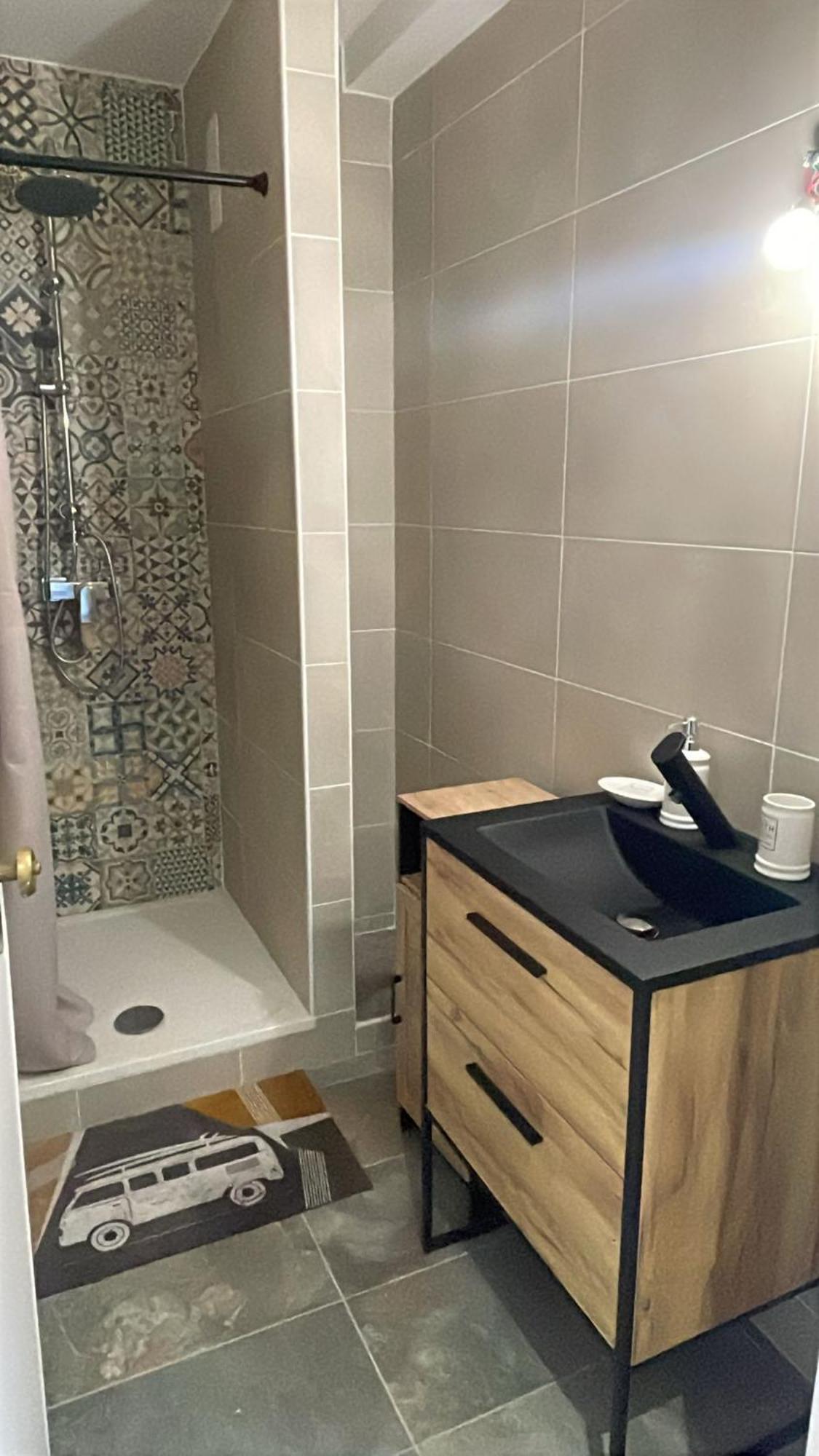 Air-conditioned In Apartment Marseilles