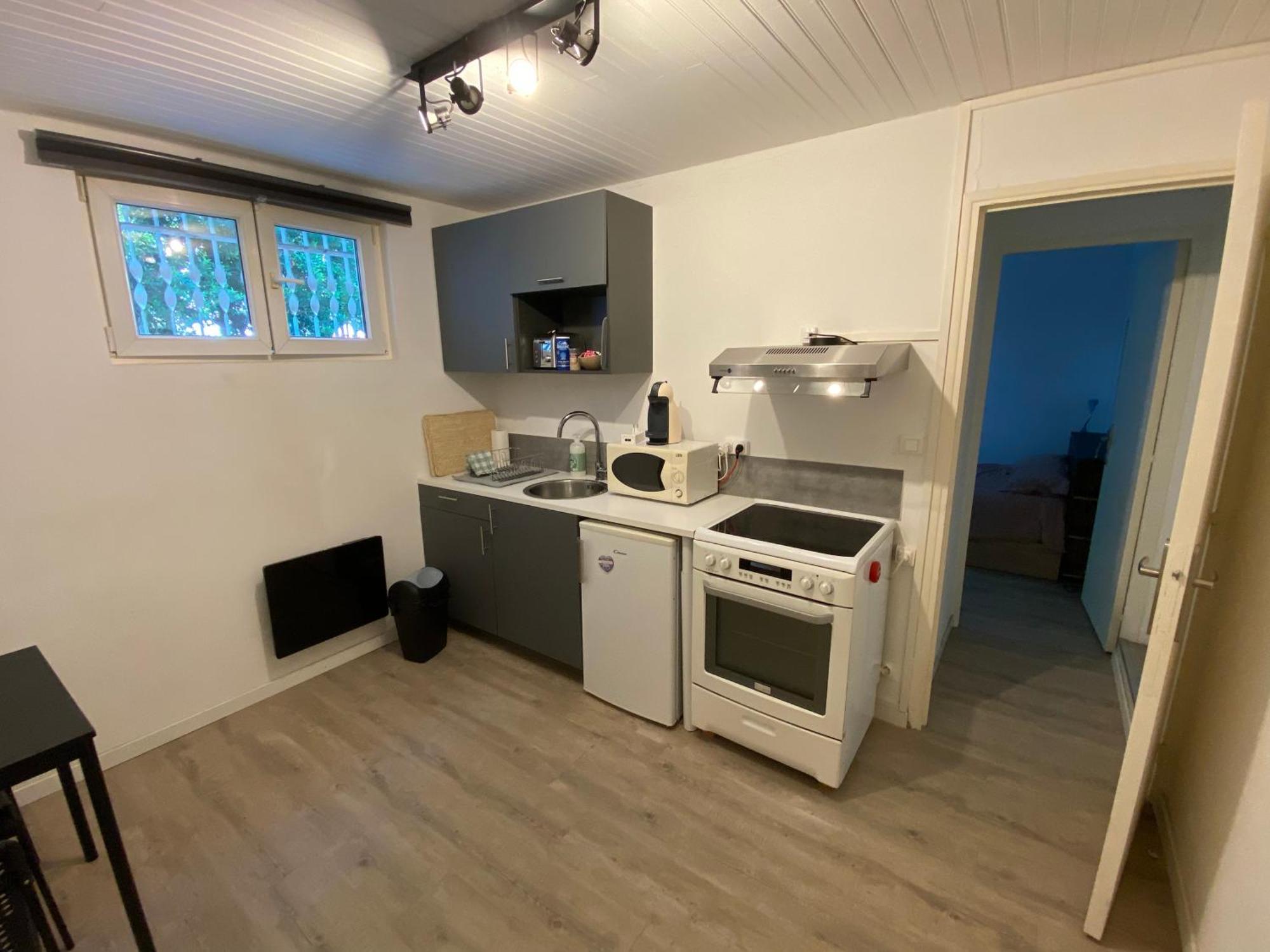 Apartment Avec Terrasse Privative *