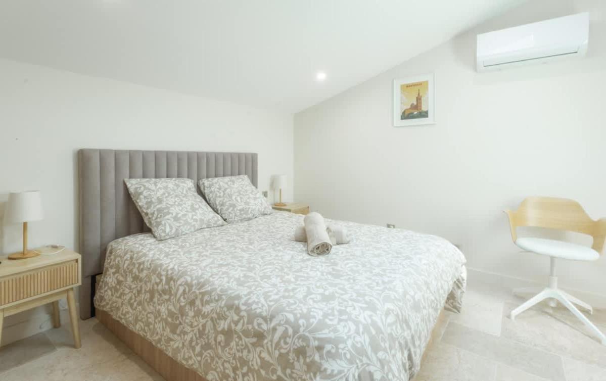 Havre Des Calanques Holiday home *
