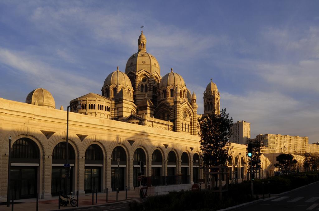 Golden Tulip Euromed Hotel Marseilles