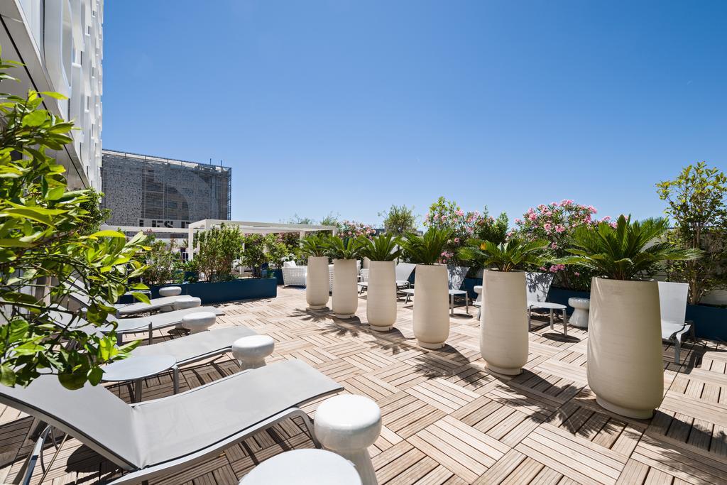 Golden Tulip Euromed Hotel 4*